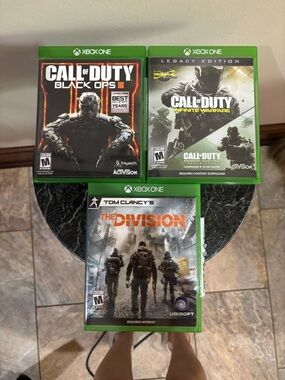 Xbox 1 Call of Duty & The Division Game Bundle -